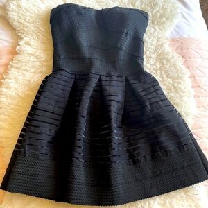 Ceres Black strapless dress